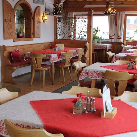 Pfeiffer Alm Am Sonnenhang Mit Blick Auf Die Zugspitze Garmisch-Partenkirchen Ngoại thất bức ảnh