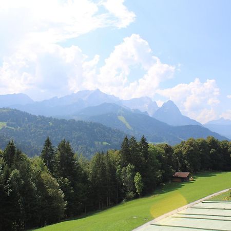 Pfeiffer Alm Am Sonnenhang Mit Blick Auf Die Zugspitze Garmisch-Partenkirchen Ngoại thất bức ảnh