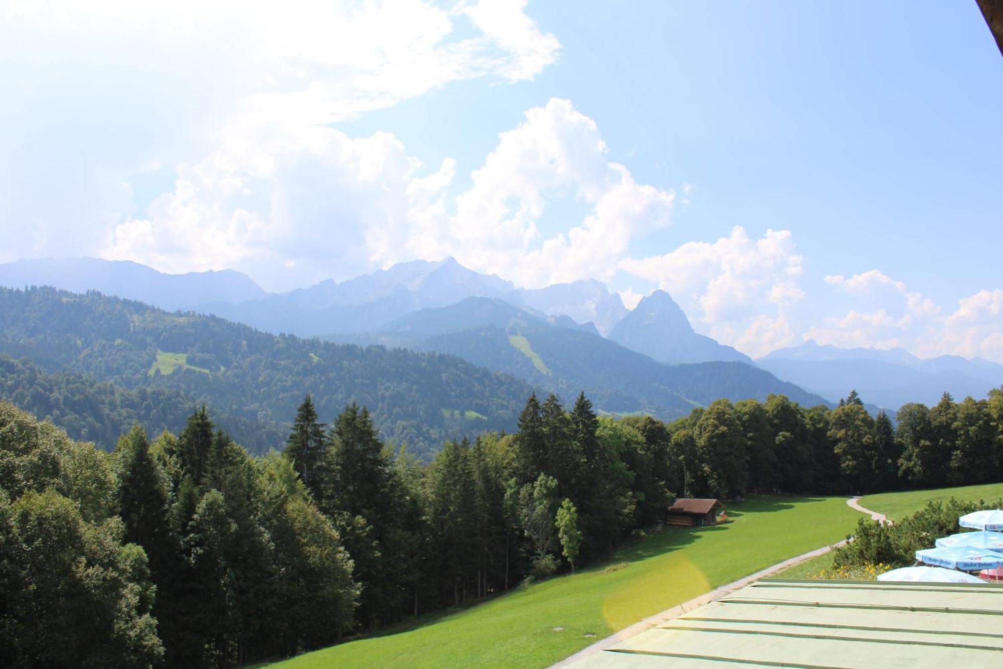 Pfeiffer Alm Am Sonnenhang Mit Blick Auf Die Zugspitze Garmisch-Partenkirchen Ngoại thất bức ảnh